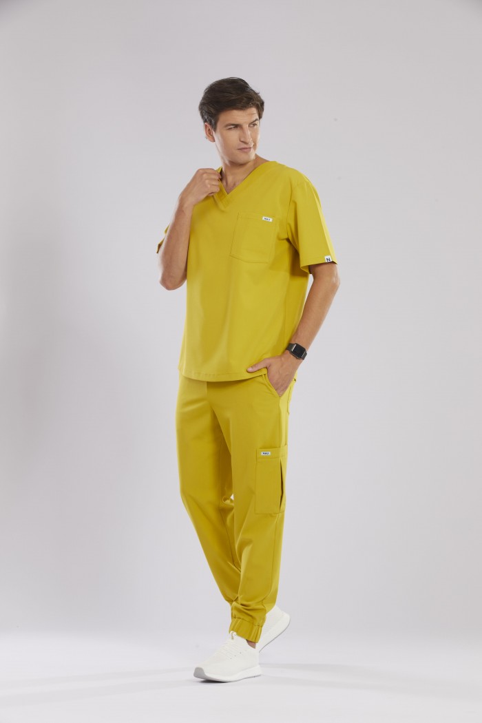 Bluza medyczna męska musztardowa - Pardon my Dijon