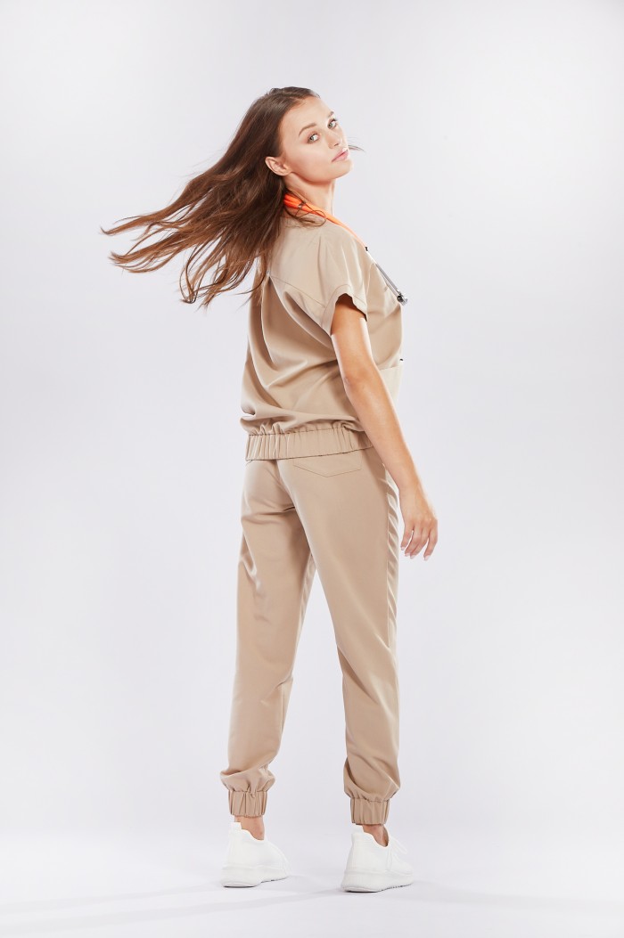 Bluza medyczna beżowa Vita – Caffe latte please!